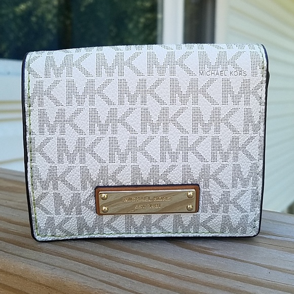 Michael Kors Handbags - Michael Kors Wallet